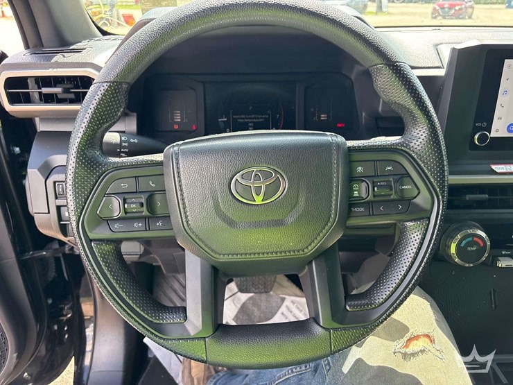 2025-toyota-tacoma-image-9