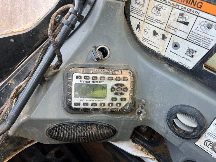 2019-bobcat-t770-image-26