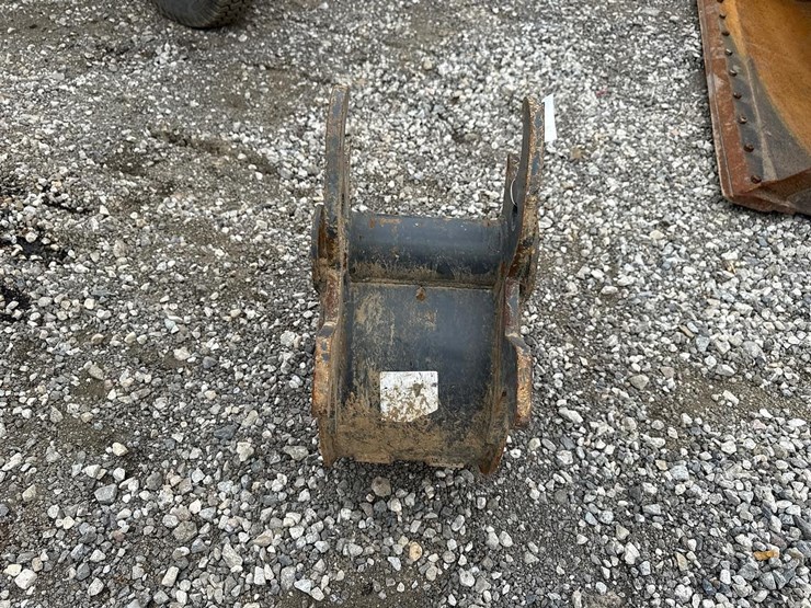 case-cx36b-image-3