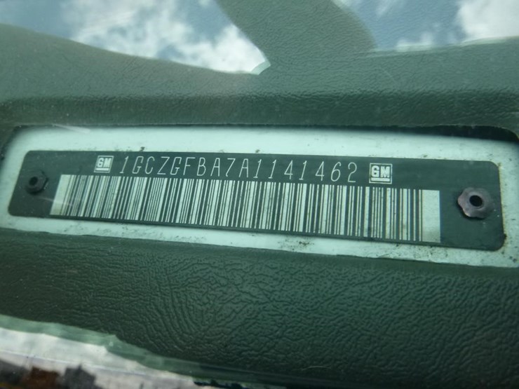 2010-chevrolet-express-2500-image-14