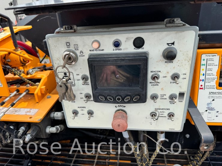 2021-leeboy-8500e-image-18