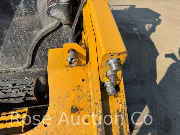 2017-caterpillar-289d-image-17