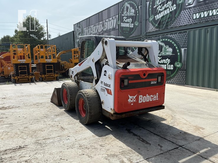 2018-bobcat-s650-image-2