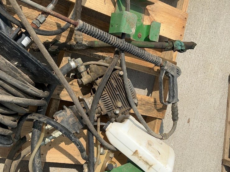 john-deere-4930-image-10