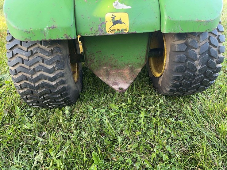 john-deere-70-image-9