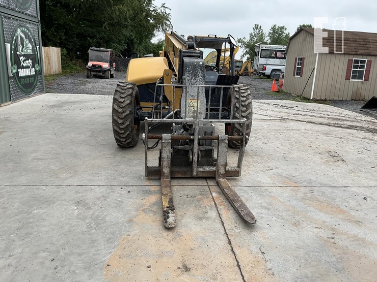 2017-caterpillar-tl642d-image-7