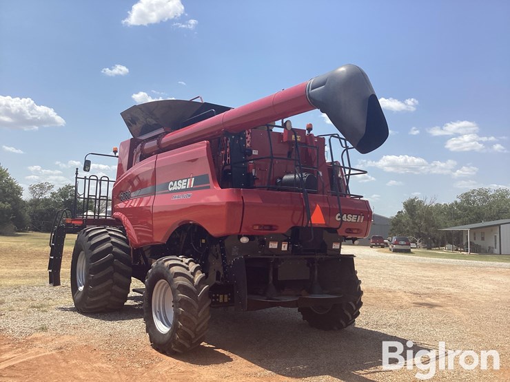 2011-case-ih-6088-image-7