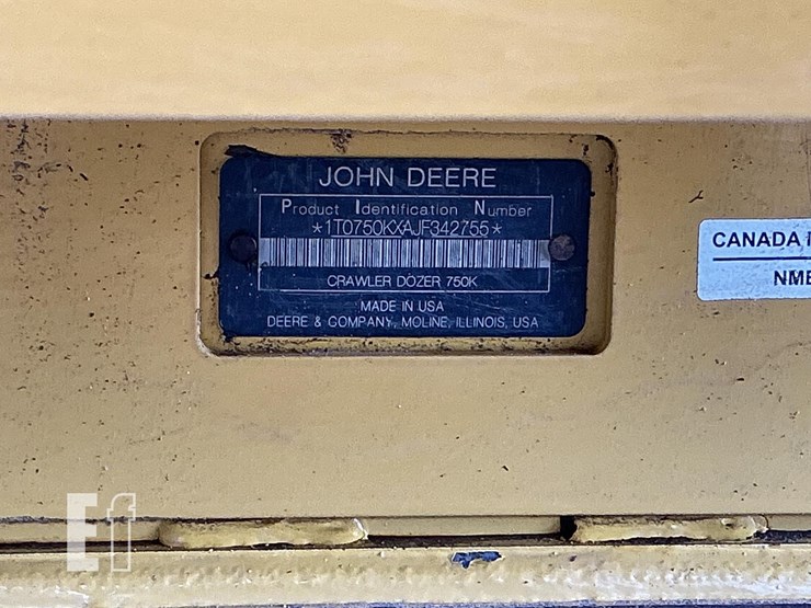 2019-deere-750k-lgp-image-22