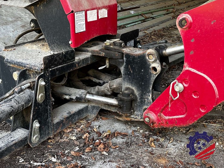 mahindra-1538b-farm-tractor-backhoe-attachment-image-5