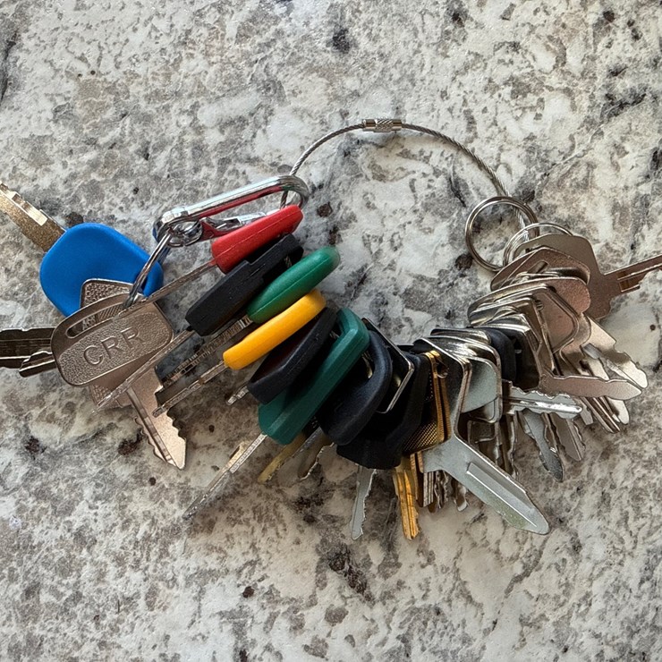 #1093 • Equipment key set
