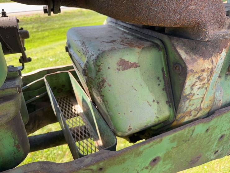 john-deere-730-image-22
