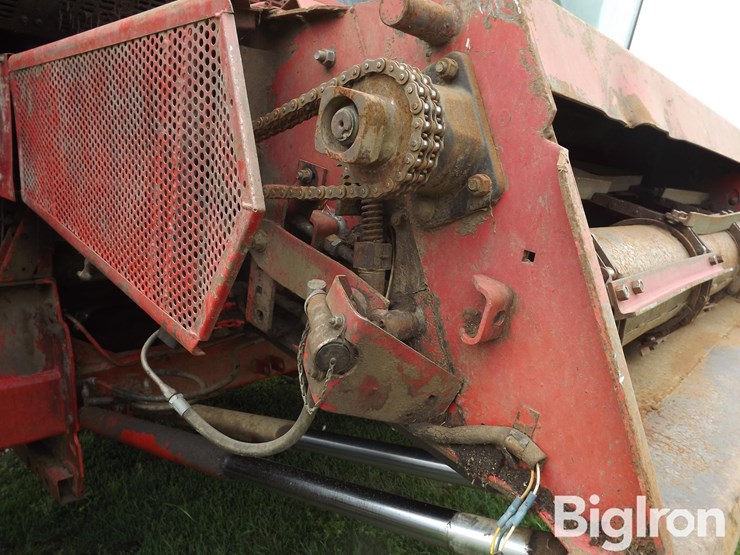 1981-massey-ferguson-860-image-15