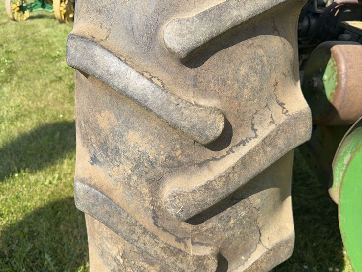 john-deere-730-image-14
