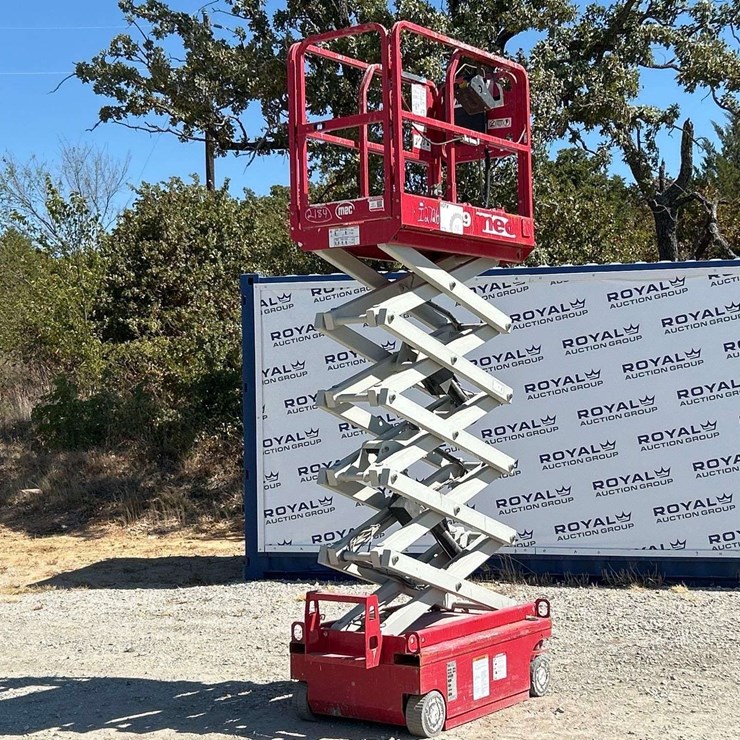 scissor lift