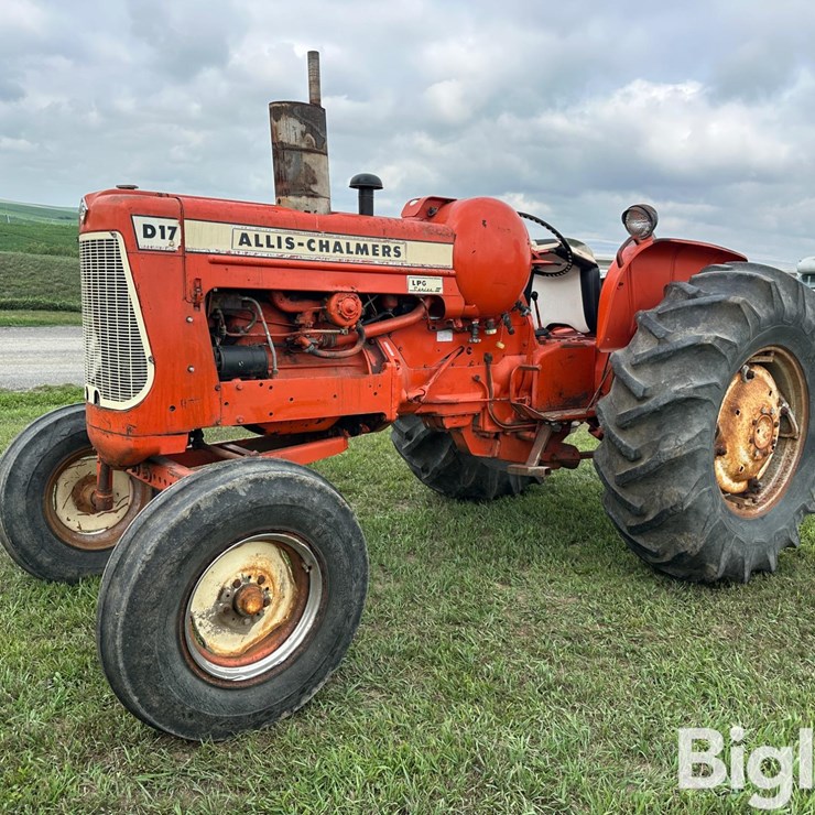 1964 ALLIS-CHALMERS D17