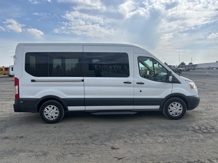 2018-ford-transit-image-6