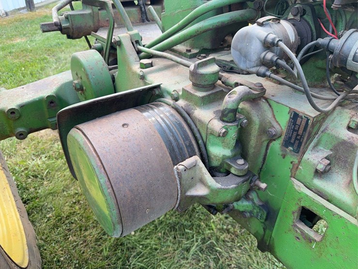 john-deere-50-image-31