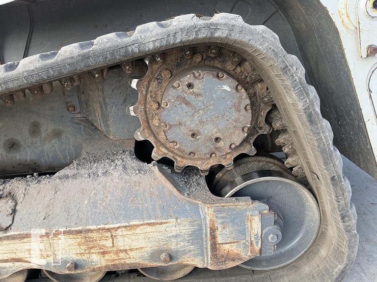 2019-takeuchi-tl12v2-image-9