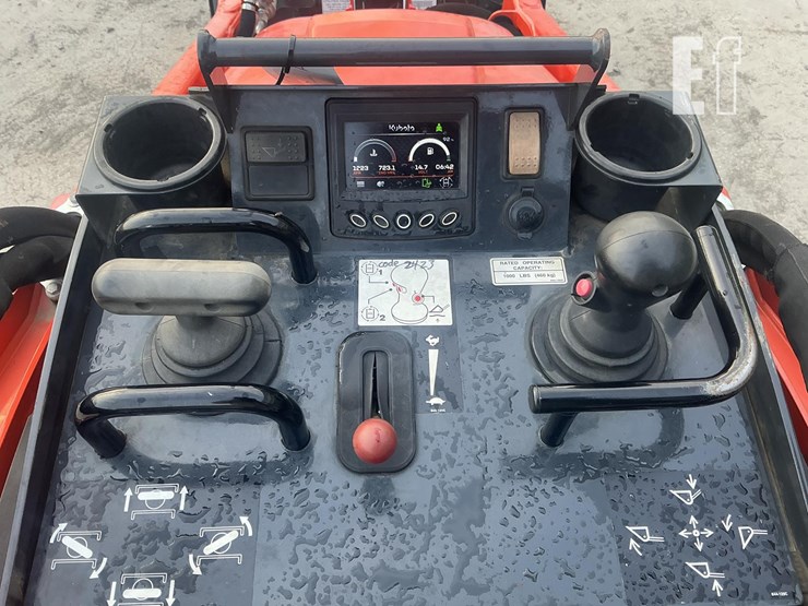 2021-kubota-scl1000-image-15