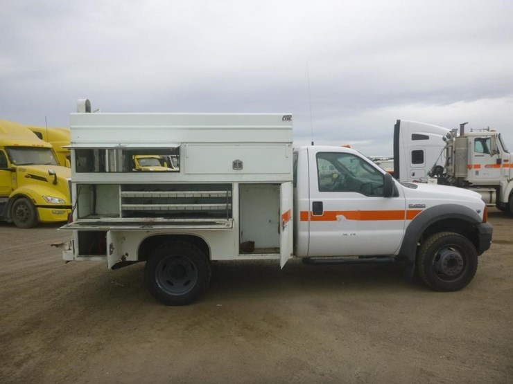 2005-ford-f450-image-8