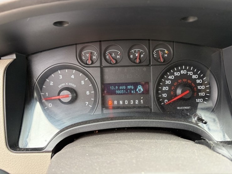 2009-ford-f150-xl-image-29