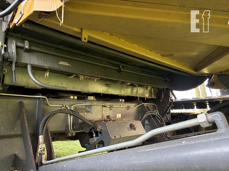 2011-caterpillar-c13-image-10