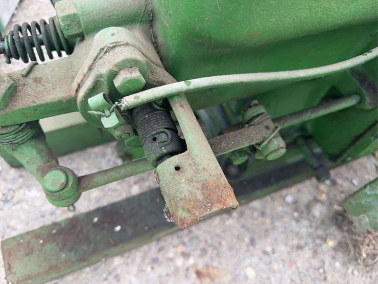 john-deere-112-image-10