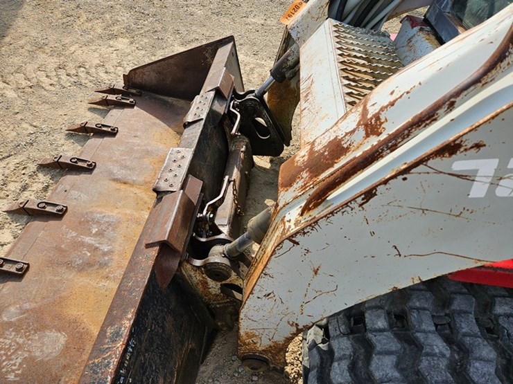 takeuchi-tl140-image-10