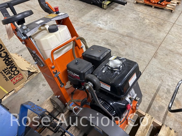2025-husqvarna-fs-400-lv-concrete-or-asphalt-saw-(rockville,-va)-image-3