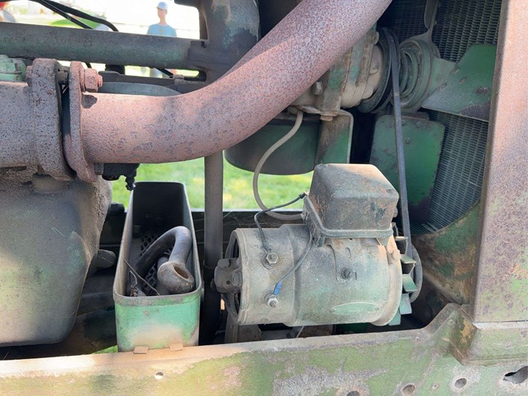 john-deere-60-image-17