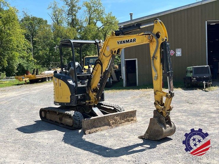 yanmar-vi035-6a-mini-excavator-image-9