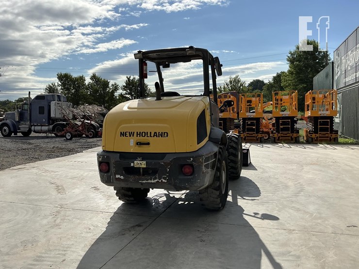 2021-new-holland-w80c-image-4