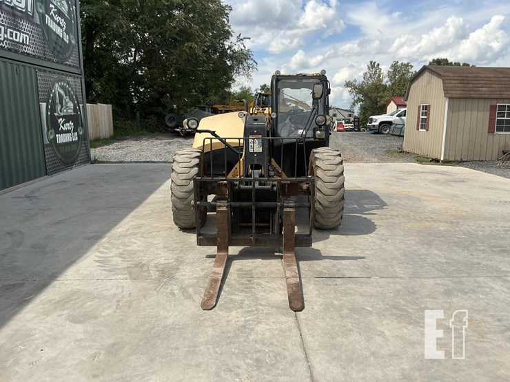 2014-caterpillar-th407c-image-7