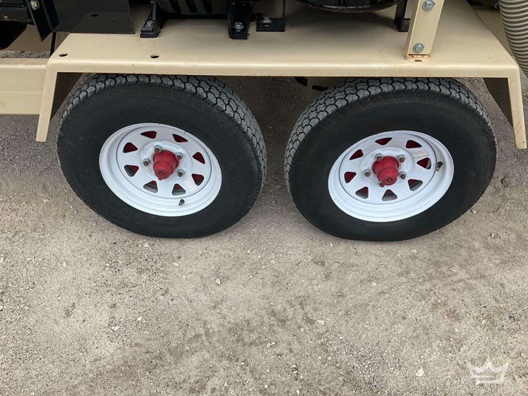 2020-finn-bb302-26-image-13