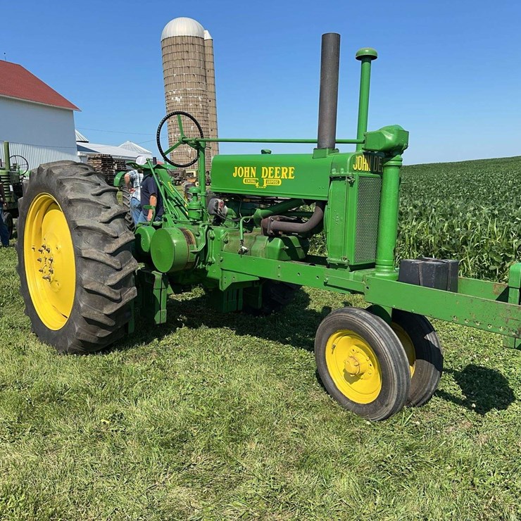 JOHN DEERE A