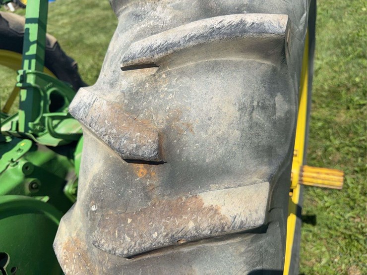 john-deere-b-image-14