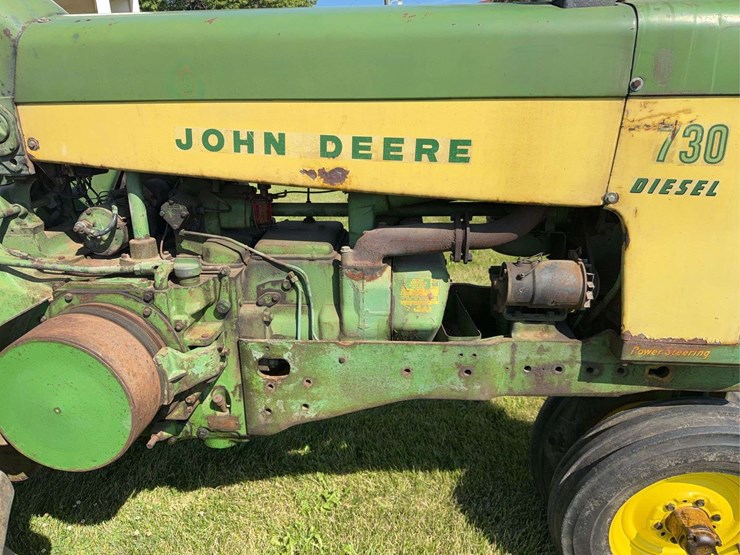 john-deere-730-image-25