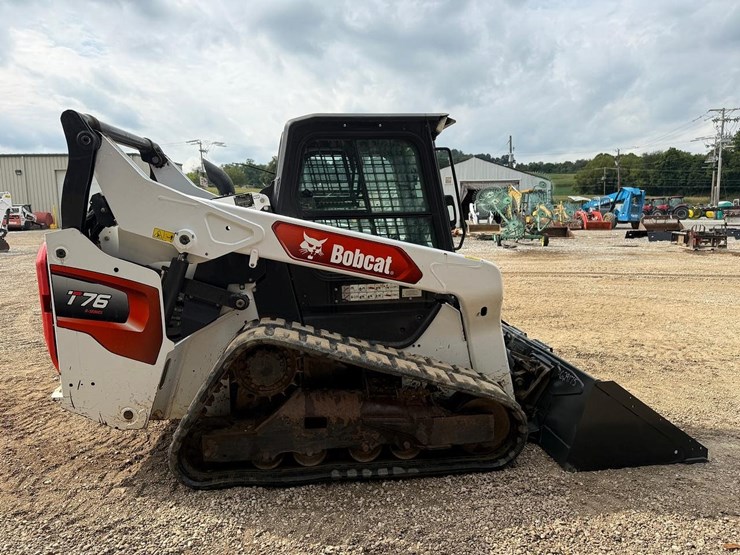 2022-bobcat-t76-image-5