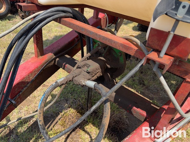 trail-master-90’-pull-type-sprayer-image-11