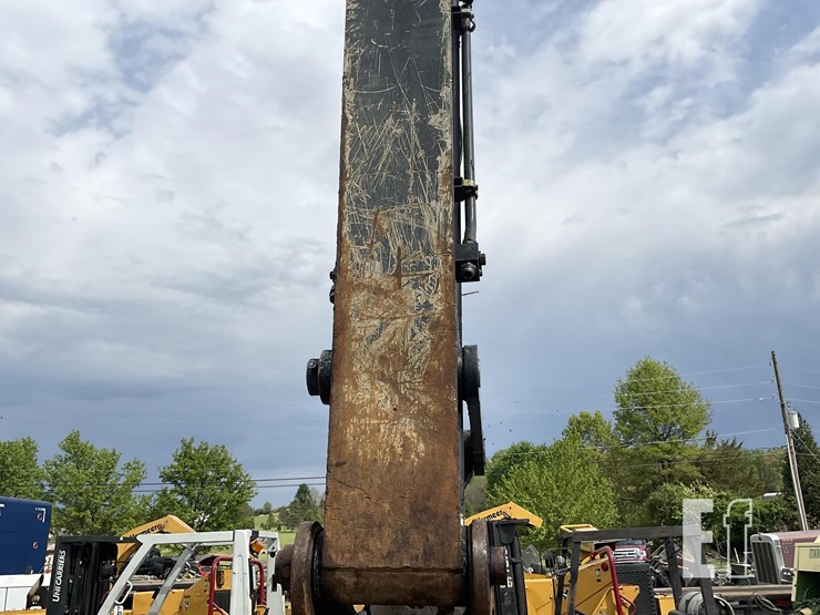 2015-deere-350g-lc-image-12