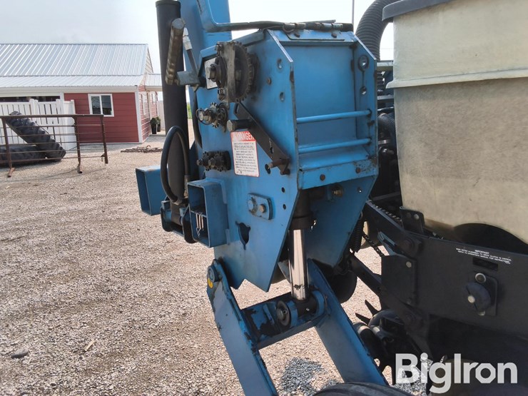 kinze-2600-image-13
