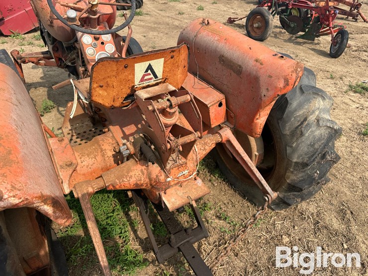 1958-allis-chalmers-d14-image-20
