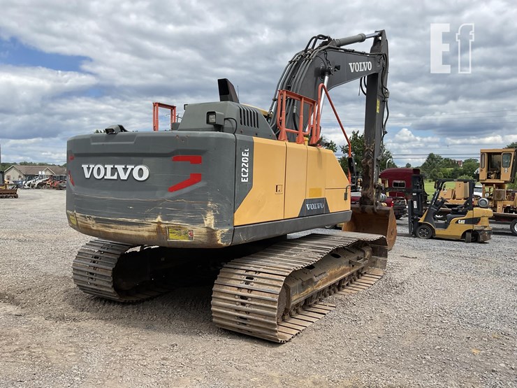 2016-volvo-ec220el-image-4