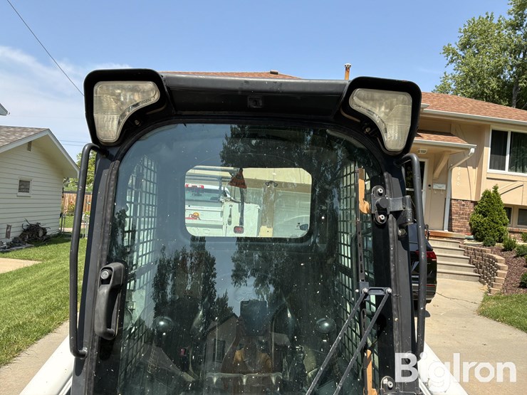 2017-bobcat-s550-image-10