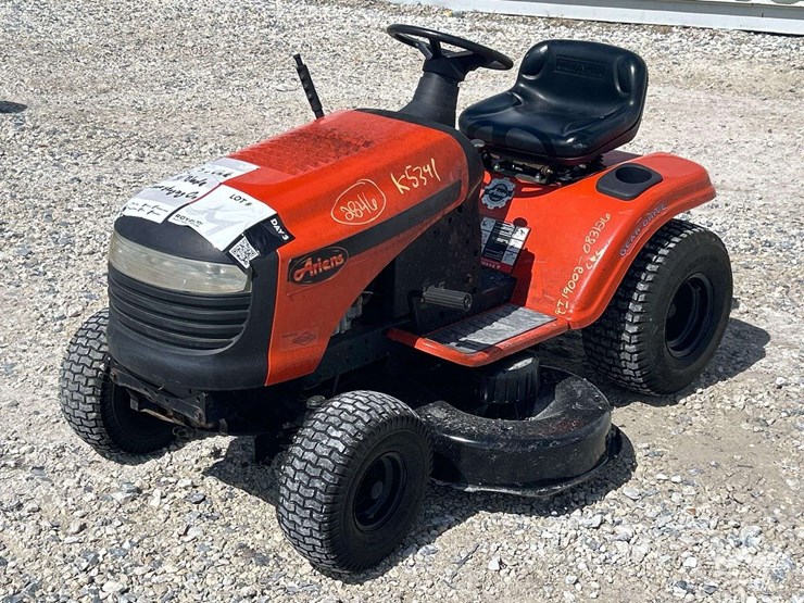 2013-ariens-40in-riding-mower-image-1