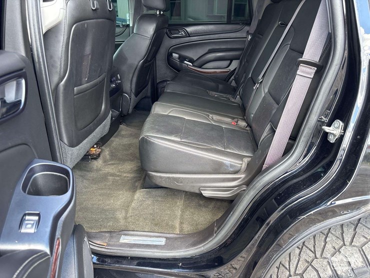 2015-gmc-yukon-image-25