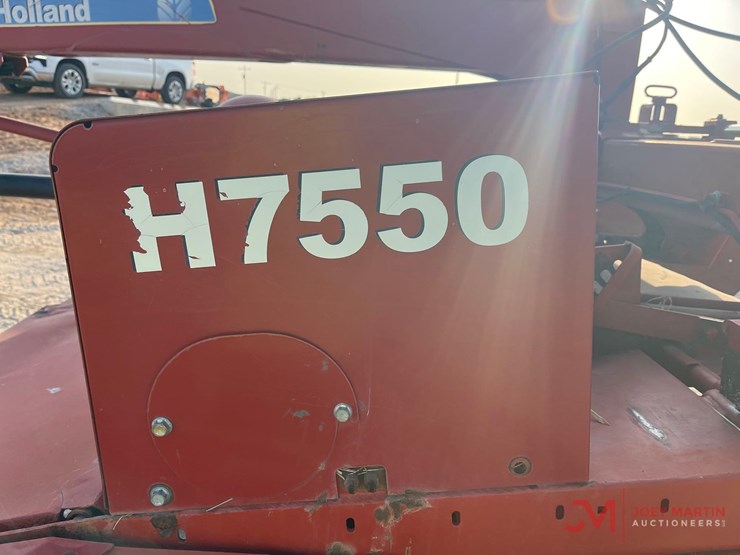 new-holland-h7550-image-6