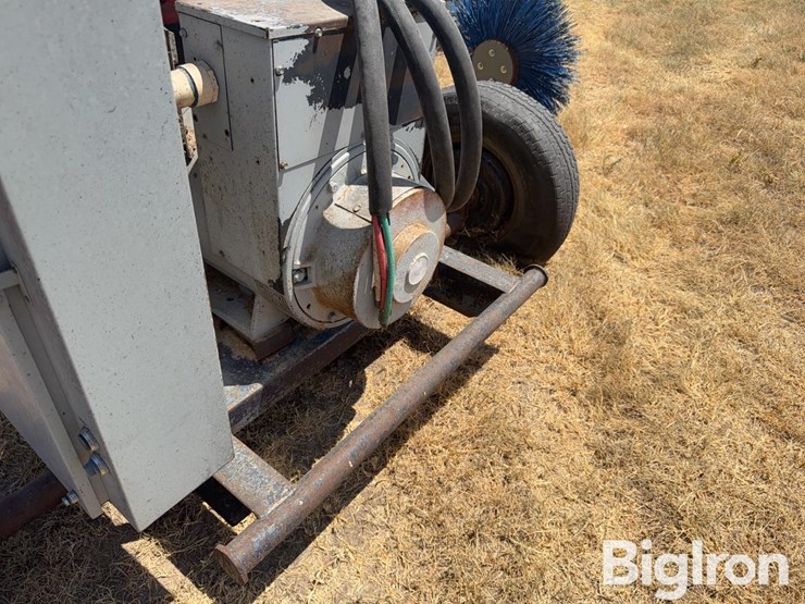 allis-chalmers-2900-image-17