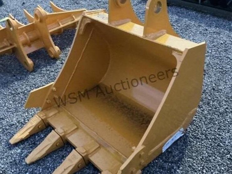 caterpillar-305-image-2