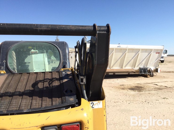 2009-caterpillar-262c-image-20